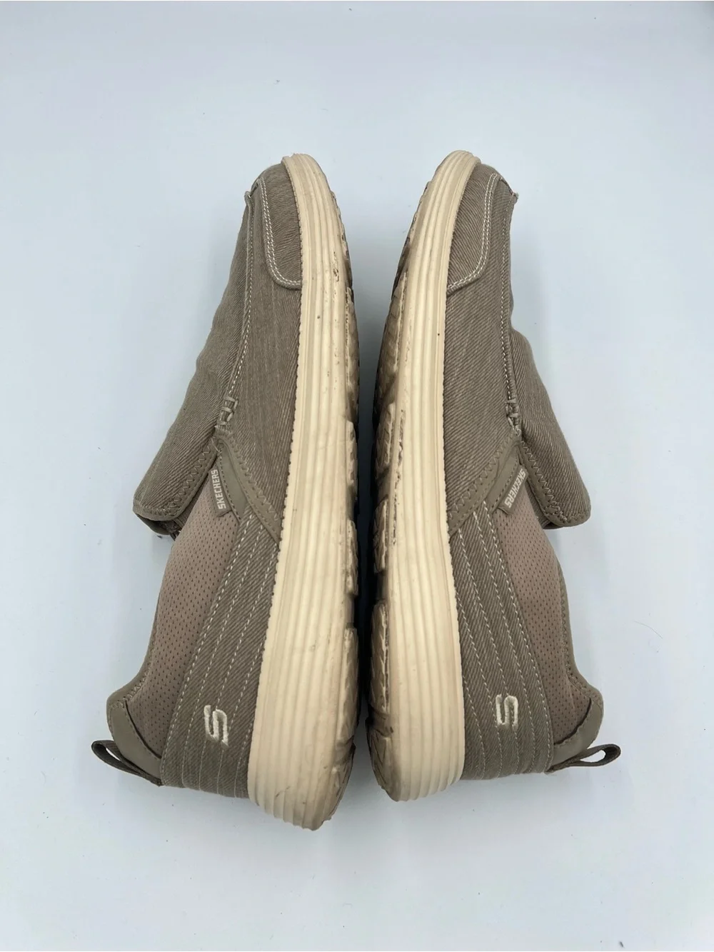 Skechers Men’s 13 Relaxed Fit Memory Foam Slip On Moc Toe Shoes Taupe Beige